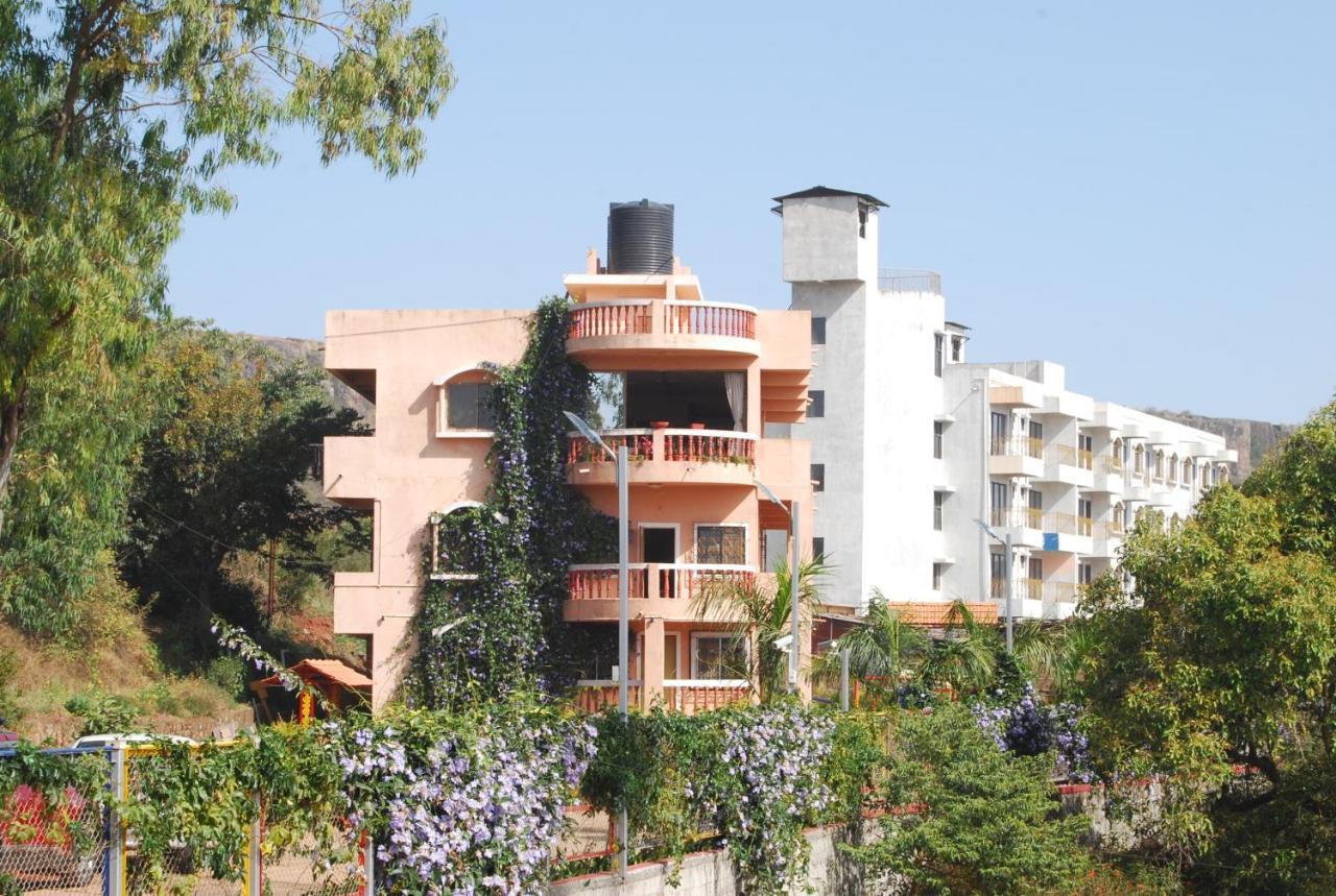Quinte Hills Residency Villa Panchgani Luaran gambar