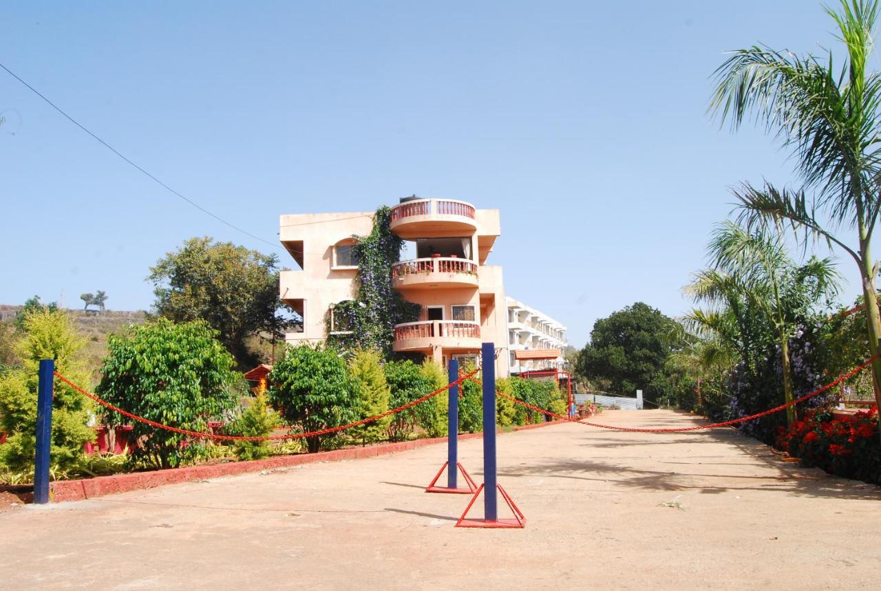 Quinte Hills Residency Villa Panchgani Luaran gambar