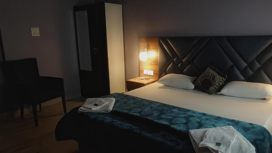Quinte Hills Residency Villa Panchgani Luaran gambar