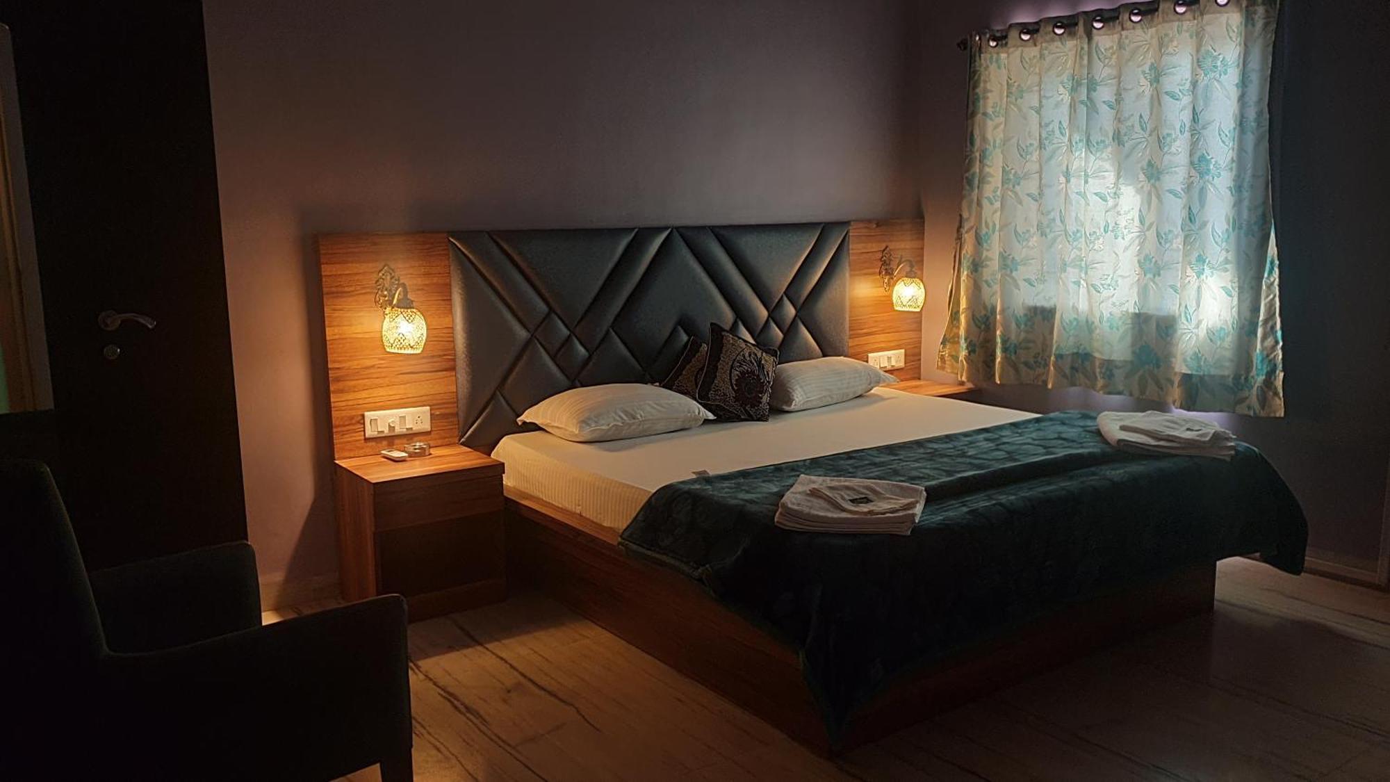 Quinte Hills Residency Villa Panchgani Luaran gambar