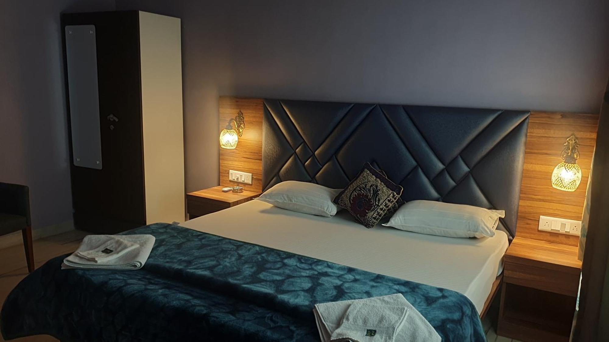 Quinte Hills Residency Villa Panchgani Luaran gambar