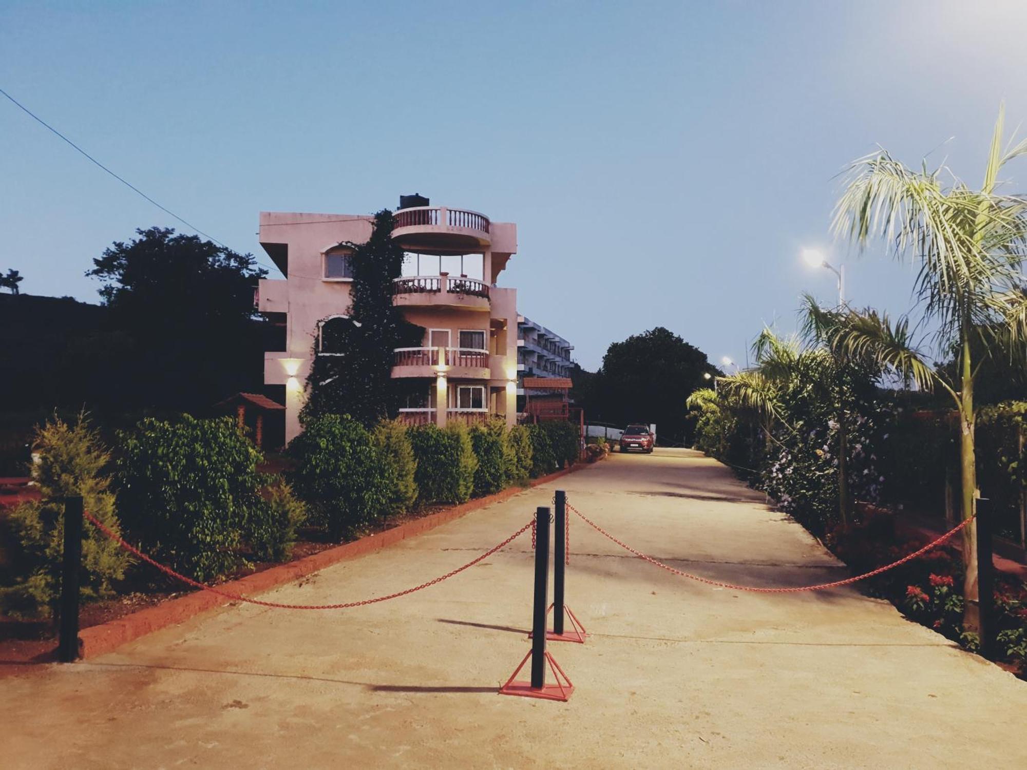 Quinte Hills Residency Villa Panchgani Luaran gambar
